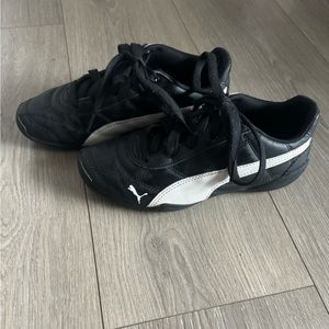 Puma little boys Cali sneakers size 3